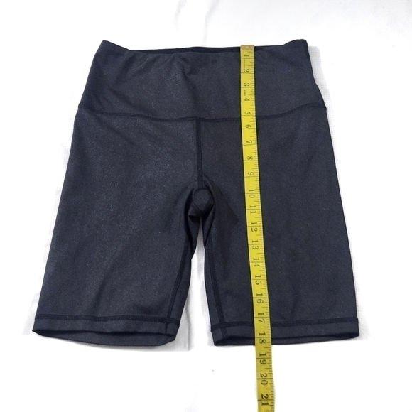 90 Degree Biker Shorts by Reflex - Picture 5 of 6